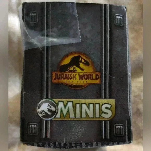 2022 Mattel Jurassic World Dominion Mini Dinosaur Figure un opened-damaged box - Picture 6 of 6